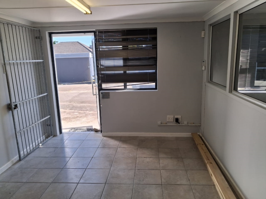 Commercial Property for Sale in Beacon Bay Eastern Cape